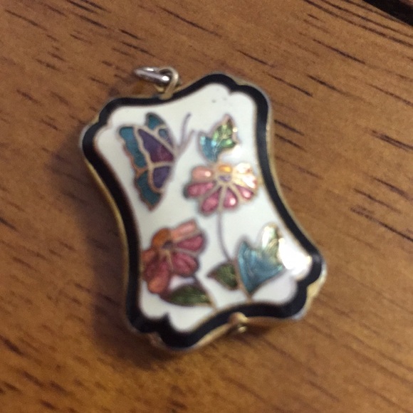 Vintage Jewelry - butterfly pendant